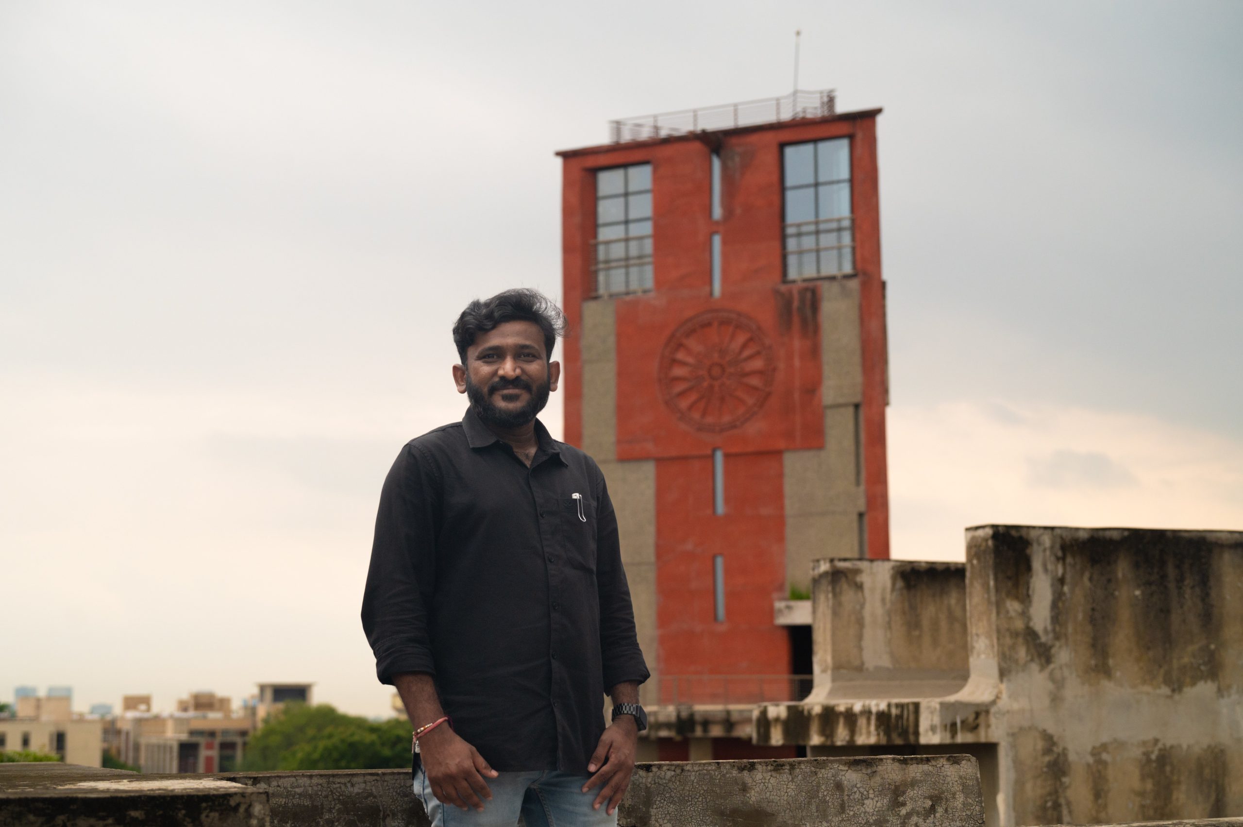  Dr. Vijay Nimkande